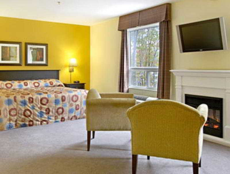 Super 8 By Wyndham Barrie South Hotel Room photo
